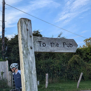 Short off road cycle routes near London with local trails and easy access